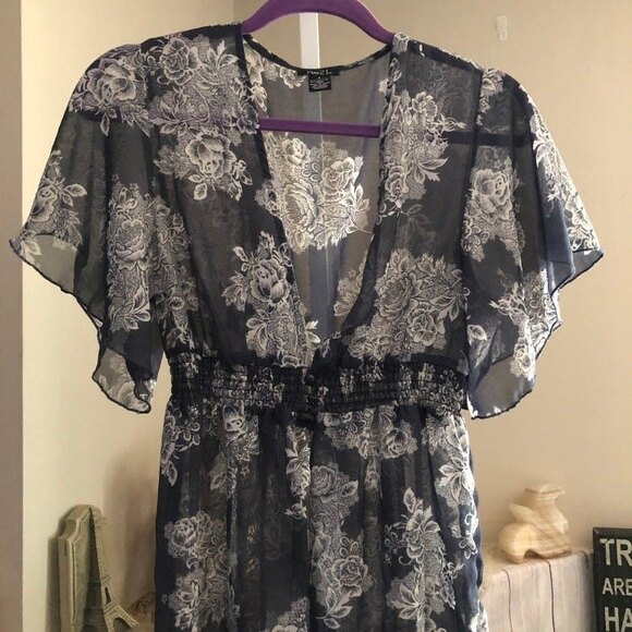 Rue 21 sz S Sheer Floral Long Hi Low Cover Up / Tunic Dress - Picture 2 of 11